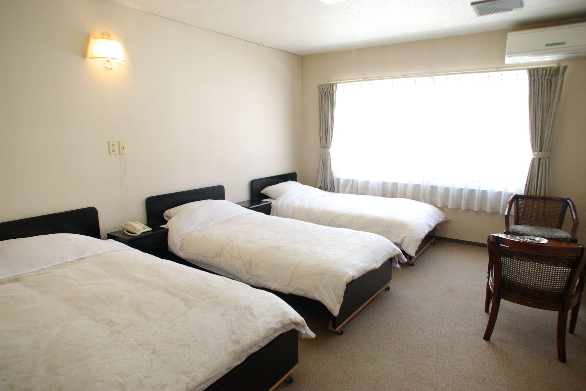 Hotel Elm Ishiuchi Minamiuonuma Exterior photo